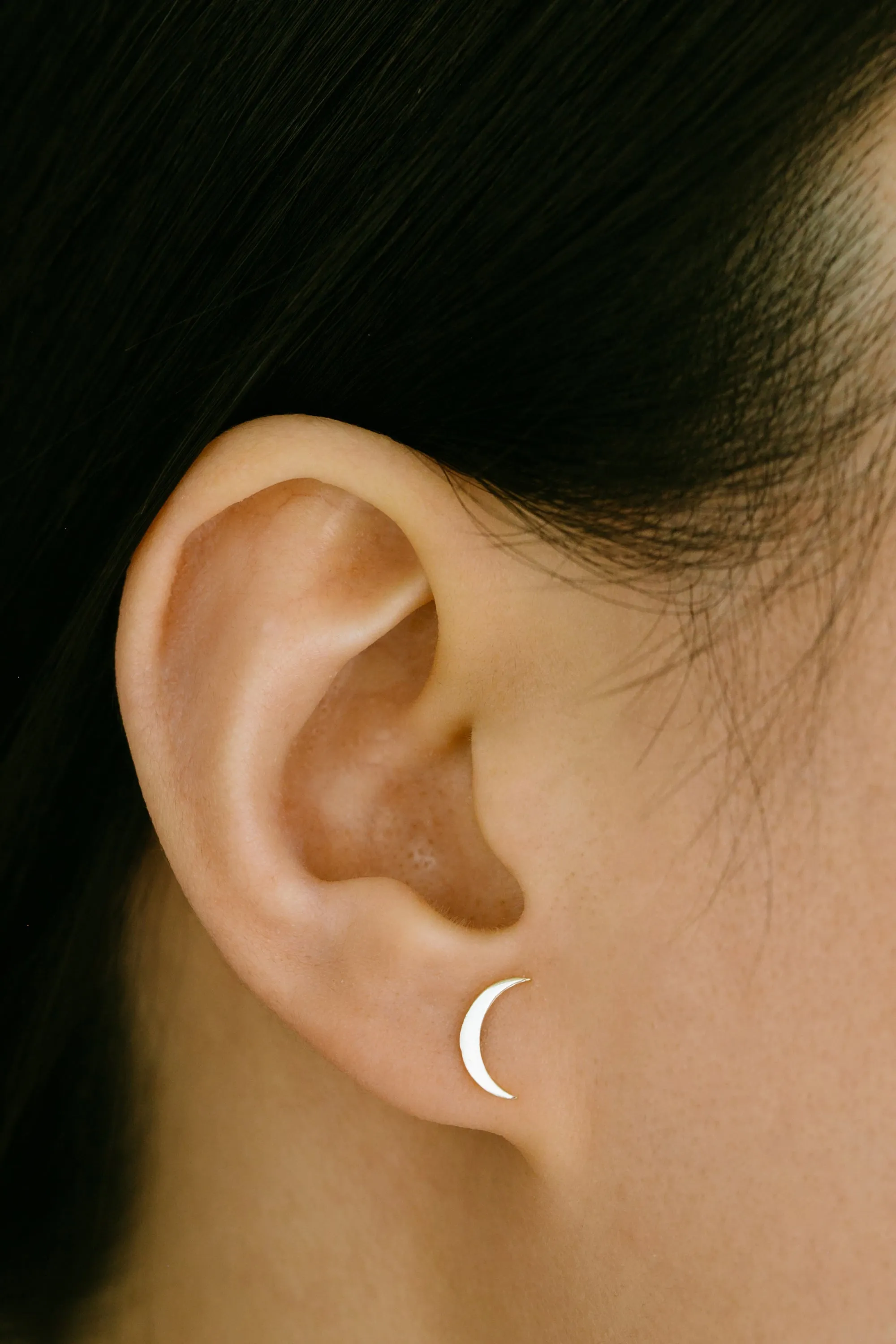 14K Solid Gold Cartilage Helix Tragus Inner Conch Delicate Half Crescent Moon Internally Internal Threaded Earring Labret