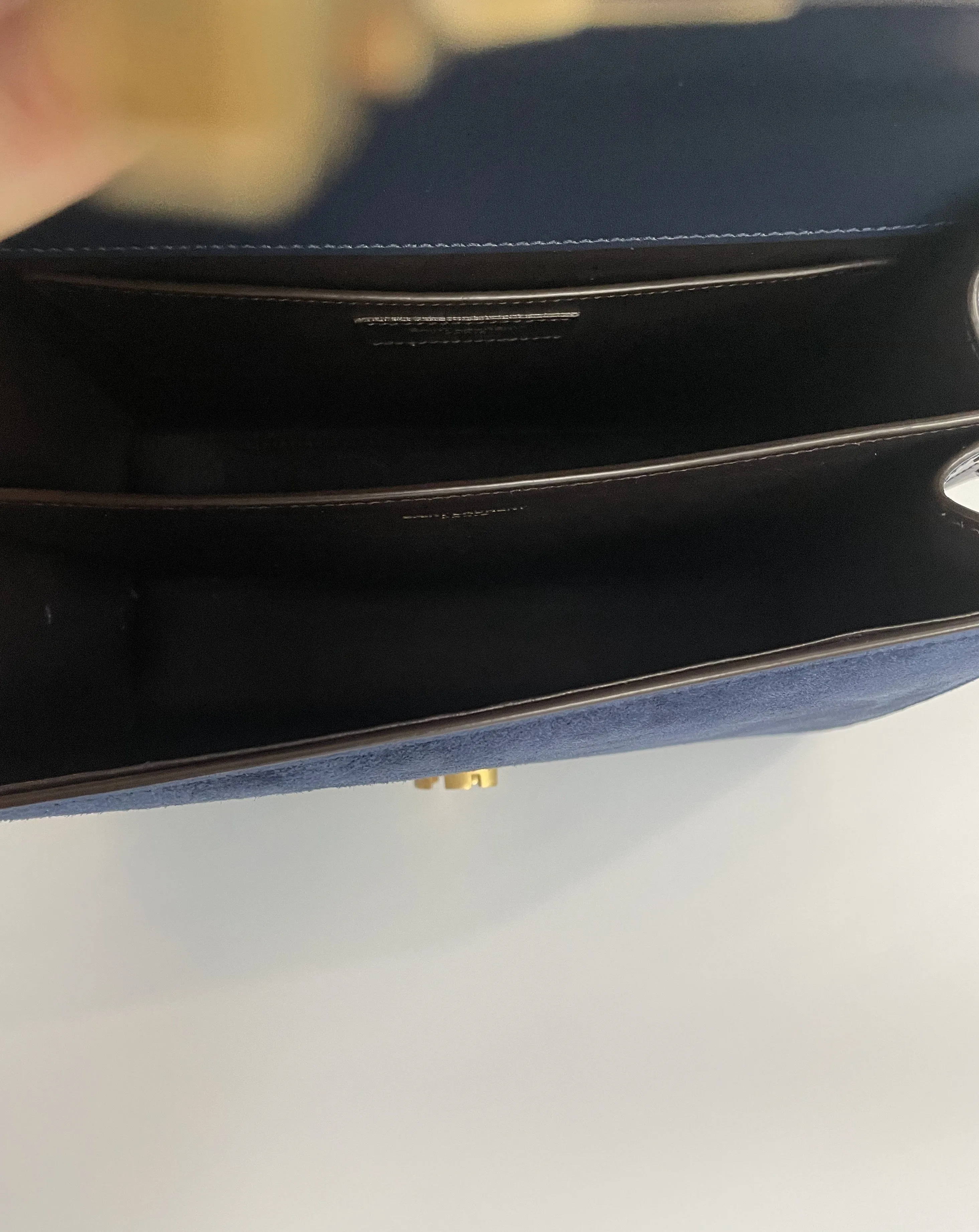 YSL | CASSANDRA TOP HANDLE MED. | NAVY