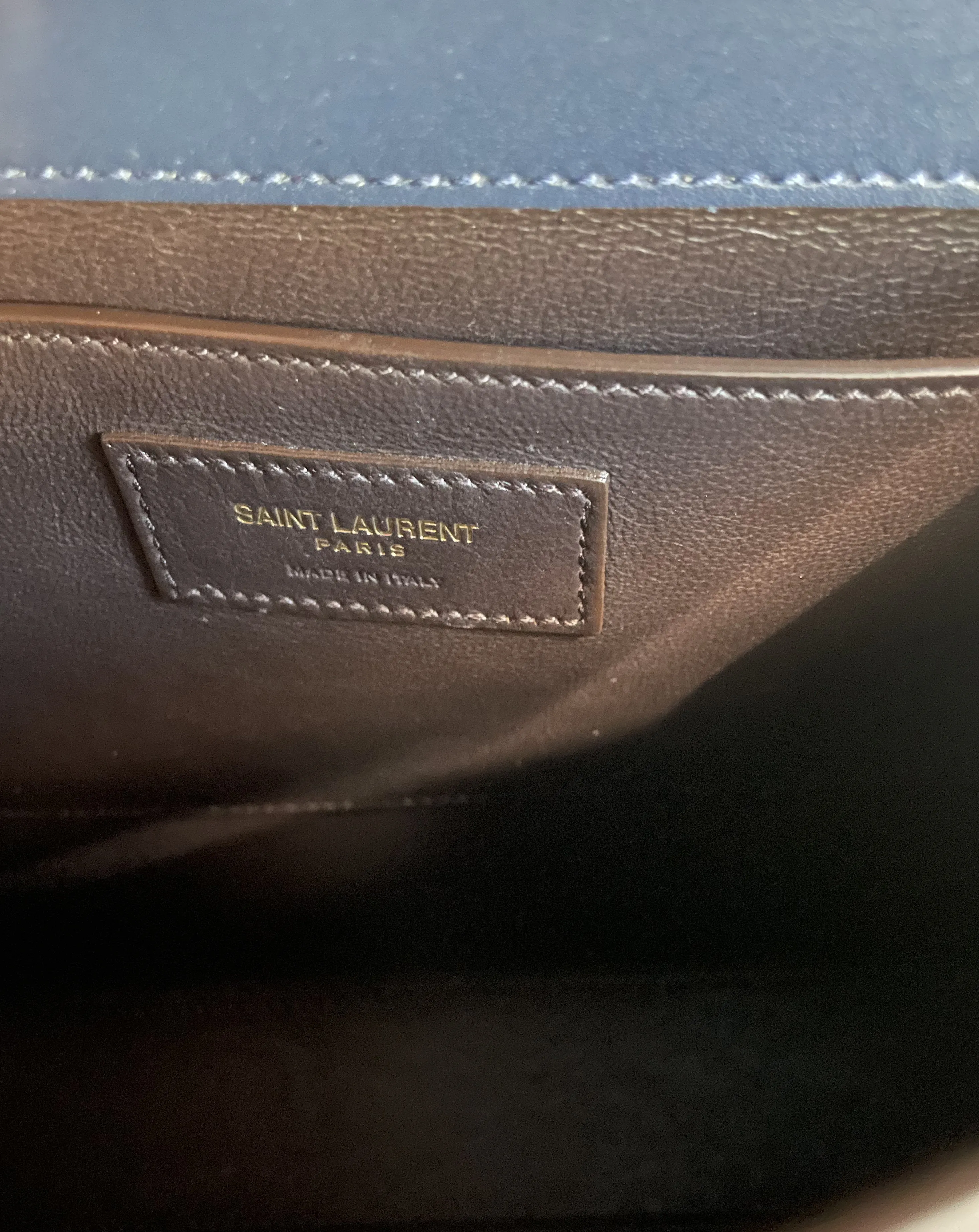 YSL | CASSANDRA TOP HANDLE MED. | NAVY